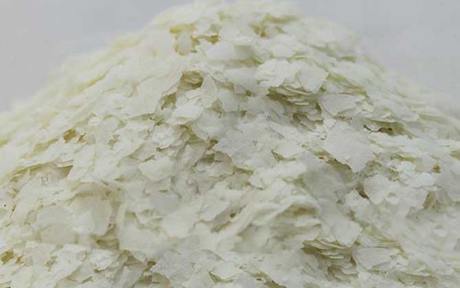 雪花粉是低筋还是高筋